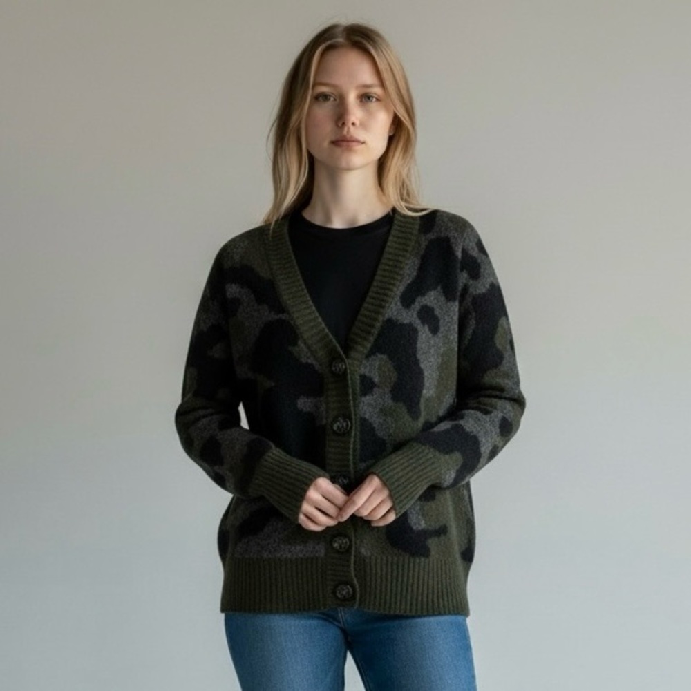 Cable & Gauge Camo Print Cardigan Sweater